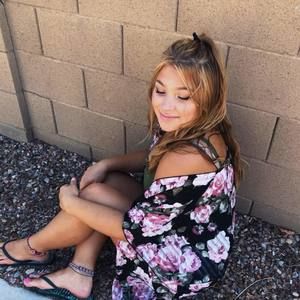 Meet your Posher, Malia